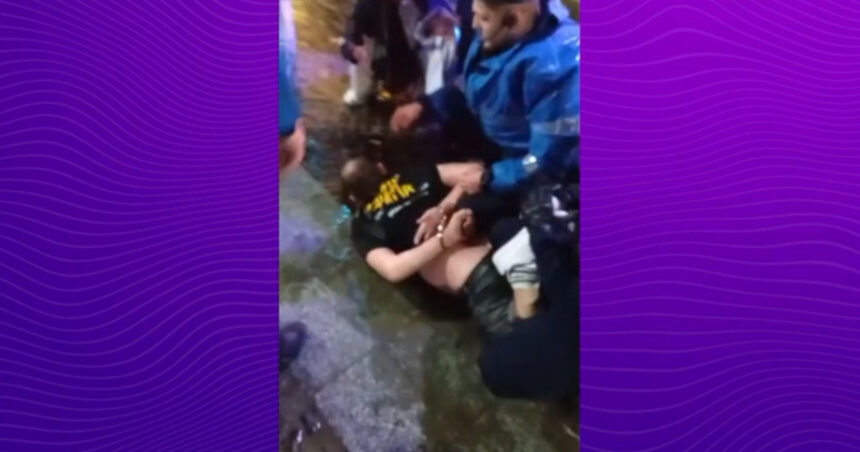 video bataie in centrul vechi din capitala intre ucraineni si o banda de motociclisti romani jandarmii au intervenit in timpul noptii 6a1049eb4b844
