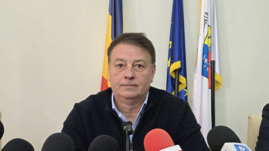 video florin mitroi prezent pe santierele de la teatrul de vara si institutul de medicina legala fiecare investitie publica trebuie sa se vada in rezultate nu doar in hartii spune seful cjc 69ff527b5c090