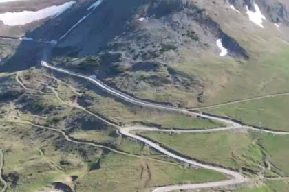 video s a redeschis traficul pe cea mai inalta sosea din romania transalpina recomandarile politistilor pentru soferi 6a1ac7deba744