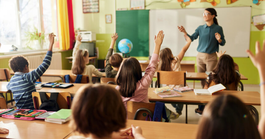 zi libera pe 5 iunie pentru elevi si profesori de ce nu se fac cursuri in scolile din romania 6a07edecca248
