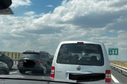 5 masini s au ciocnit pe autostrada a2 in zona cernavoda pe sensul catre bucuresti 6a41608cc1ca3