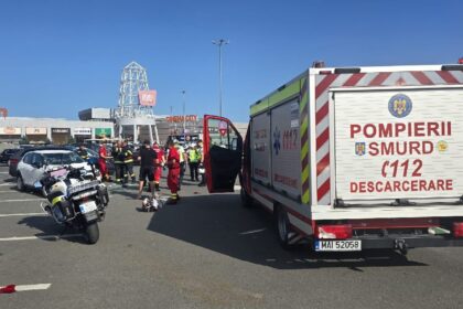 accident in parcarea unui mall din constanta o femeie a ajuns la spital 6a3ffd8f34fd2