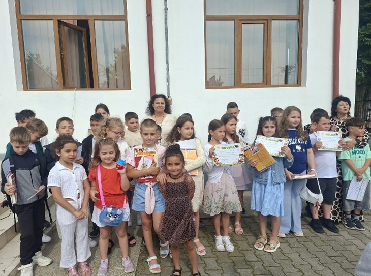 an scolar marcat de premii si performanta la scoala gimnaziala mihai eminescu din costinesti 6a43bd3deb454