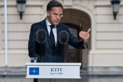 avertismentul dur al sefului nato mark rutte catre tinerii rusi care vor sa lupte in ucraina veti fi lasati sa muriti in noroi 6a2138bb177a1