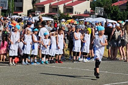 axiopolis cernavoda participa cu doua echipe la festivalul de babybaschet si minibaschet de la costinesti 6a32a5aba8cba