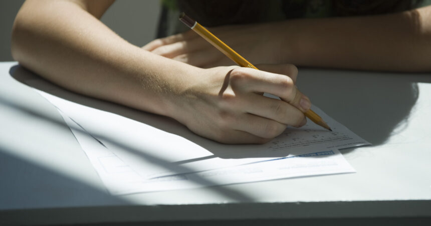 bacalaureat 2026 modele de subiecte pentru toate probele scrise ce au avut de rezolvat elevii in anii trecuti la examen si simulare 6a3e0f843504d