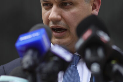 cand va depune eugen tomac programul de guvernare in parlament azi sunt programate discutii cu presedintii celor doua camere 6a2e3a023220d