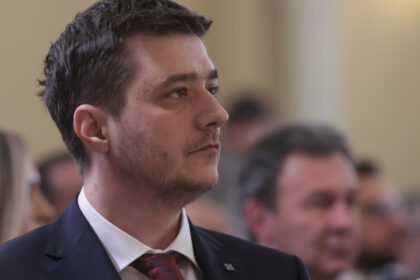 cine este cosmin soare filatov consilierul lui nicusor dan luat in calcul pentru conducerea ministerului justitiei in guvernul tomac 6a292fc285b21