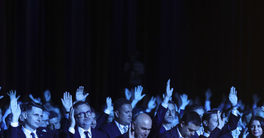 conducerea pnl a stabilit lista pucistilor care vor fi dati afara din partid 16 parlamentari 3 sefi de cj si un eurodeputat 6a3a41c3a9bc2