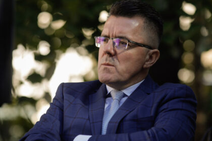 dan dungaciu spune ca aur vrea anticipate razboiul dintre userizarea pnl si nicusorizarea psd nu e al nostru 6a37cf9ac2048