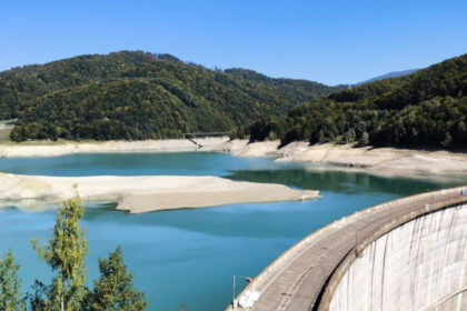 diana buzoianu 32 de milioane de lei aprobate din fondul de rezerva al guvernului pentru surse alternative de apa in prahova 6a398377d1aee