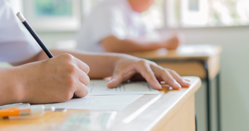 evaluarea nationala 2026 ce faci daca ai gresit un raspuns la romana sau matematica regula care ii ajuta pe elevi sa nu piarda puncte 6a362685e6636