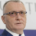 exclusiv liderii pnl se intalnesc luni pentru a discuta desemnarea lui adrian vestea ca premier cimpeanu e un om foarte potrivit 6a2ed836a2bcc