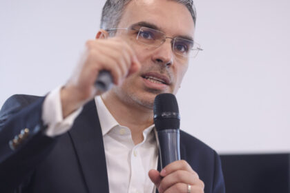 exclusiv remus stefureac nicusor dan a avut o evolutie interesanta dar e incert daca va castiga un al doilea mandat 6a240ddb8639e