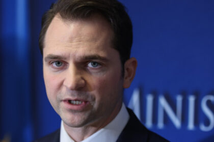 exclusiv sebastian burduja pnl nu vedem un conflict cu nicusor dan dar am fi dorit sa fie activ si inainte de declansarea acestei crize 6a2b1cdde57d5