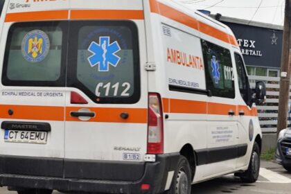 femeie insarcinata implicata intr un accident rutier la ciocarlia a refuzat consultatia si transportul la spital 6a391c555512b