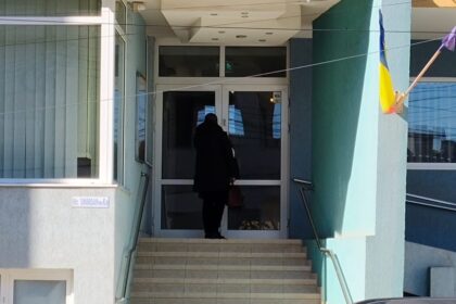 flagrant la itm constanta inspector retinut de dna pentru luare de mita vezi despre cine este vorba 6a292e8edb3c8