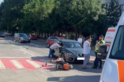 foto accident la trecerea de pietoni de la balada din medgidia este implicat un scuter 6a32b275b31a6