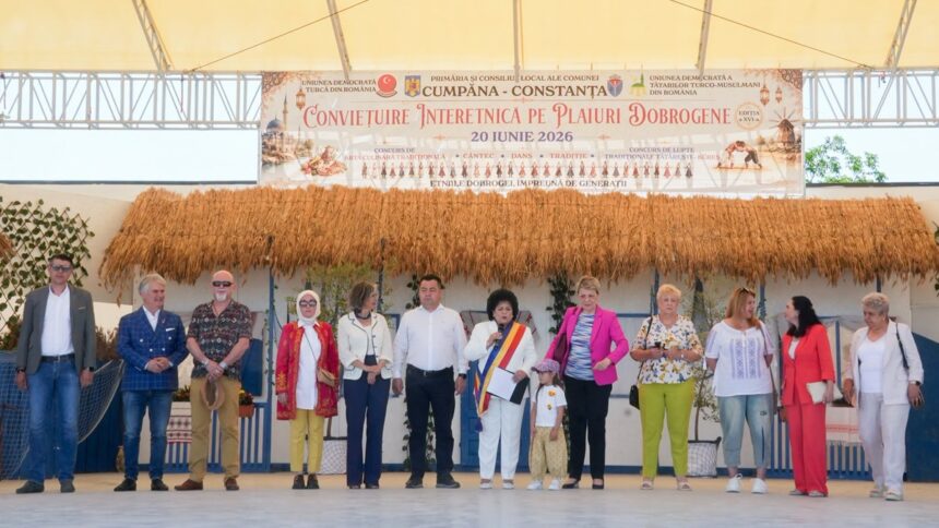 foto iata castigatorii concursului de arta culinara traditionala din cumpana din cadrul evenimentului intitulat convietuire interetnica pe plaiuri dobrogene 6a36db945ed96