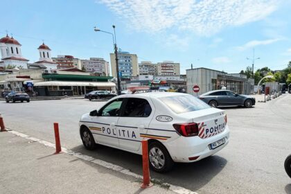 foto interventie in zona ciresica o femeie a intrat intr un salon de infrumusetare si a sunat la 112 6a3b990c790ae