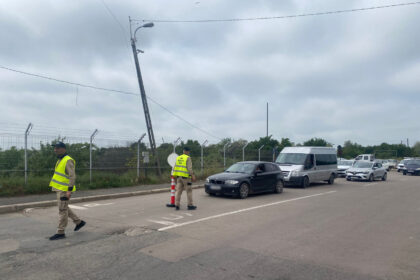 foto video imagini de la poarta 1 din portul constanta angajatii trimisi acasa zona este blocata 6a229314089f3