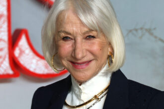 helen mirren fortele raului sunt prezente si in israelul de astazi ai crede ca e imposibil sa se repete aceleasi lucruri 6a2c2194915b1