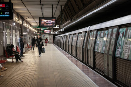 incident la metrou in capitala pasagerii evacuati dintr un tren dupa o problema tehnica 6a3a3e2a2167a