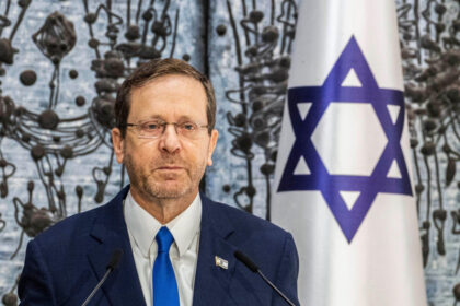 isaac herzog este primit astazi de nicusor dan la palatul cotroceni presedintele israelului va sustine si un discurs in parlament 6a420ecb31568