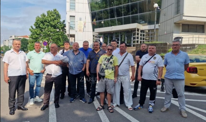 live foto video declaratii angajatii ct bus prezenti la tribunalul constanta in procesul pentru suspendarea grevei din decembrie 2025 6a2baa68cfb98