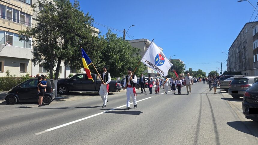 live foto video dobrogea interetnica sarbatorita la cumpana in prezenta a sute de persoane parada portului popular competitii si bucate traditionale toate pregatite pentru a celebra cult 6a364b727b781