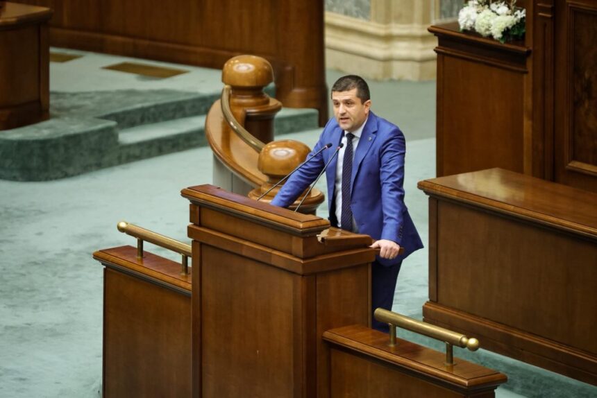 ministrul apararii radu miruta sustine ca niciuna dintre cele sase nave nu se afla pe listele de sanctiuni la momentul operarii in constanta 6a2598aa201a3