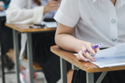 ministrul interimar mihai dimian a semnat ordinul pentru bacalaureat 2030 ce se schimba la examen 6a316d22a382d