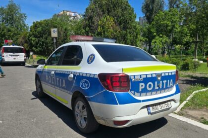 minor de 15 ani din comuna cerchezu dat disparut politia cere sprijinul populatiei pentru gasirea sa 6a3bd0b8a8113