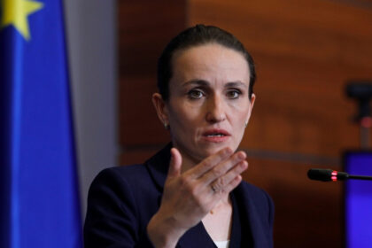 oana toiu la paris romania trebuie sa si consolideze supravegherea si apararea antiaeriana 6a203103d5075