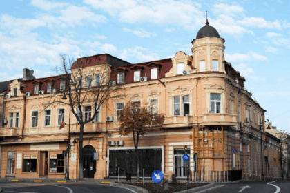 patronul fostului club bellagio are tupeu nu gluma licitatia pentru fostul cinema popular blocata de aproape un an 6a1eb6fce6eb3