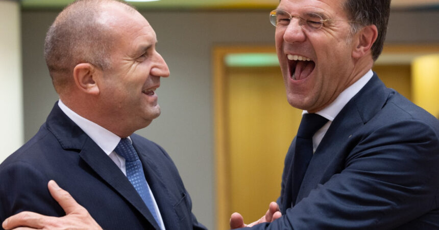 presa bulgara premierul radev doar a facut spectacol cand a anuntat ca armele sofiei nu vor mai ajunge la kiev 6a2a4904759b8