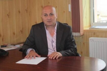 primarul comunei ciobanu s a ales cu dosar penal dupa ce a fost prins la volan cu permisul suspendat 6a378f7315b3a