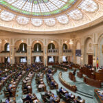 proiect depus in parlament pentru ca fostii colaboratori ai securitatii si cei condamnati definitiv sa ramana fara ordine si medalii 6a25aa838e9b6