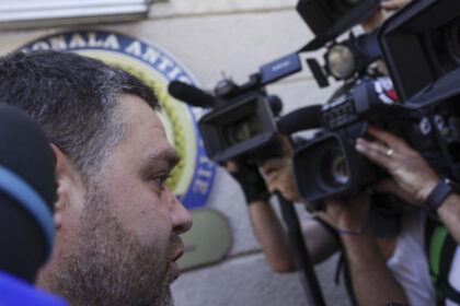 psd cere pnl sa ii retraga imediat sprijinul politic lui ciucu iar primarului capitalei sa si dea demisia de la primarie 6a341a6289ef3