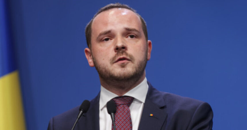 reactia lui alexandru rogobete dupa moartea medicului rezident de la floreasca consumul fizic si emotional nu trebuie ignorat 6a256c84c692b