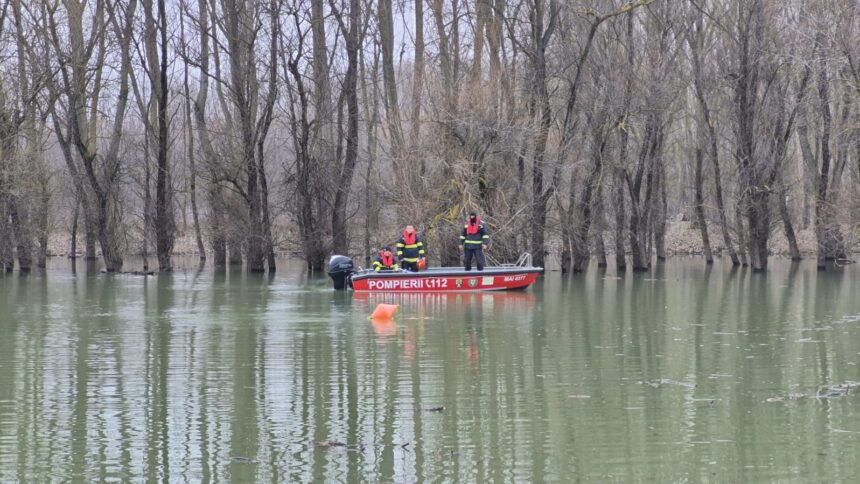 se reiau cautarile in topalu pentru persoana disparuta in dunare ce a transmis isu dobrogea 6a2667f509923