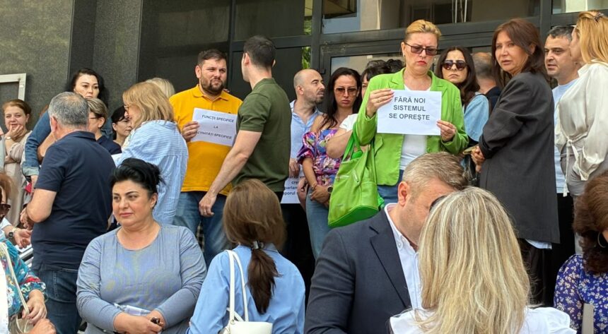 sindicalistii din finante publice anunta ca picheteaza maine sediul draf 2 constanta acestia ar putea intra in greva 6a2f9b6ab3274
