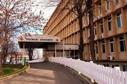 spitalul din mangalia cauta medic pediatru daca stiti pe cineva care poate traduce plansul in diagnostic spuneti i ca il asteptam 6a2927340de3c
