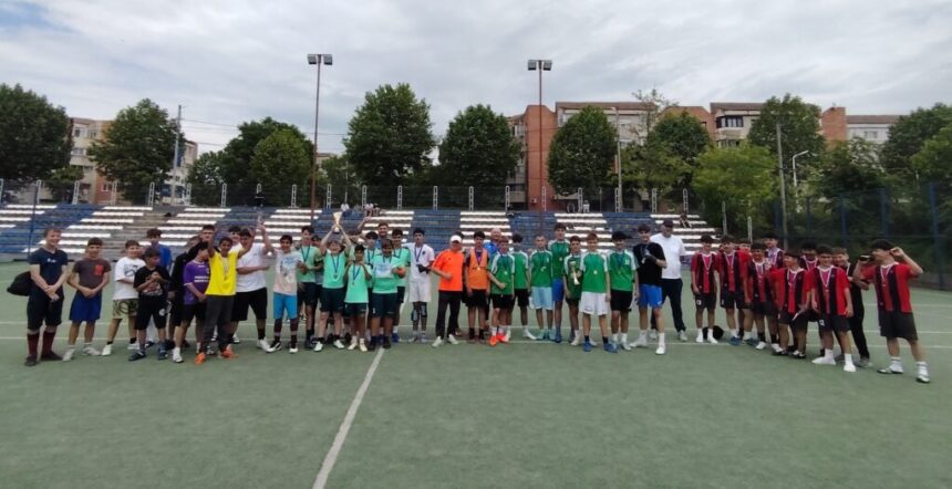 sport distractie si surprize dulci la cernavoda de ziua copilului 6a1fe3615bd7a