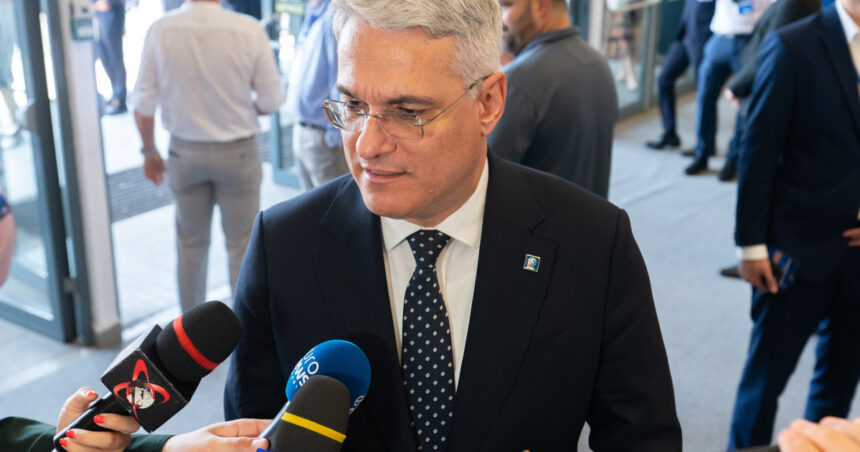 sunt un fel de fiu ratacitor pislaru mesaj dupa intoarcerea in pnl onorat sa revin sa pun umarul la aceasta constructie 6a37db422363a