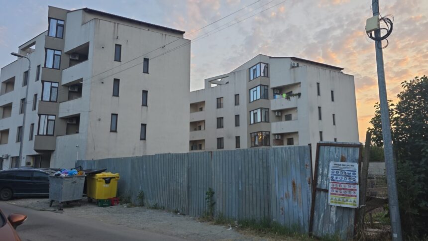 suspans prelungit la tribunalul constanta pentru un dezvoltator imobiliar din palazu mare a carui autorizatie pentru construirea blocului a fost suspendata de judecatori 6a2b722fd8505