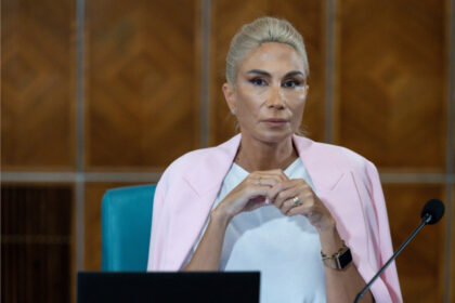 tradari si lipsa de loialitate fost ministru pnl spune ca exista o tentativa de puci in partid 6a2e7455794c6