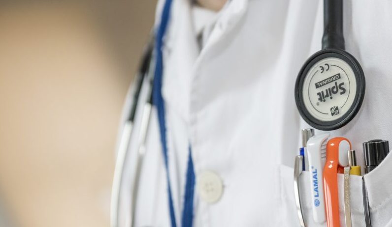 un medic rezident a fost gasit decedat in toaleta spitalului in care lucra primele ipoteze 6a252b74bfdc1