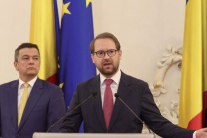 usr atac la sorin grindeanu pe facebook in timpul negocierilor de la vila lac 6a3d4aa329bfc