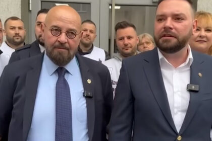 usr sector 5 cere demisia primarului vlad popescu piedone dupa excluderea sa din pusl 6a3266e949fd6